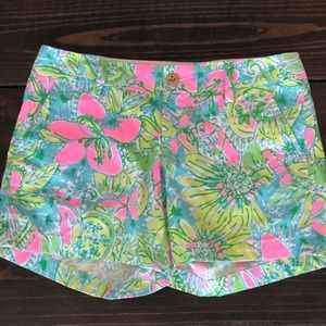 Size 6 Lilly Pulitzer Callahan Shorts 5 inches